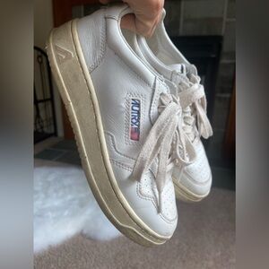 AUTRY Medalist Leather Sneakers